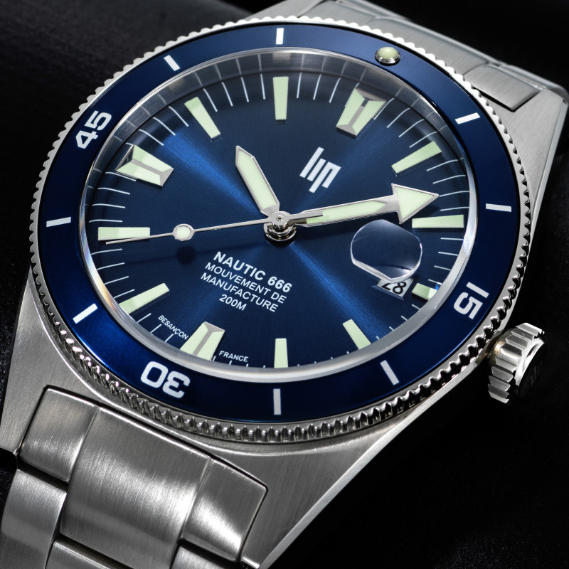 LIP Watch Nautic 666 blue - 200m Dive Watch for Adventures LIP Watch Nautic 666 blue - 200m Dive Watch for Adventures