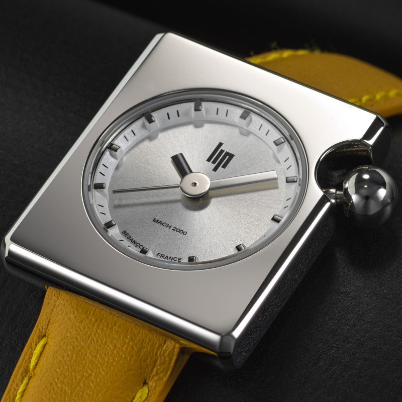 MONTRE FEMME LIP CARRÉE MACH 2000 MINI SQUARE JAUNE MONTRE FEMME LIP CARRÉE MACH 2000 MINI SQUARE JAUNE