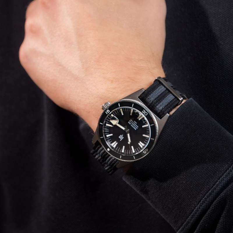 LIP Watch Nautic 666 Black elastomer - 200m Dive Watch